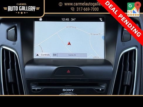 Used 2017 Ford Focus Titanium image 37