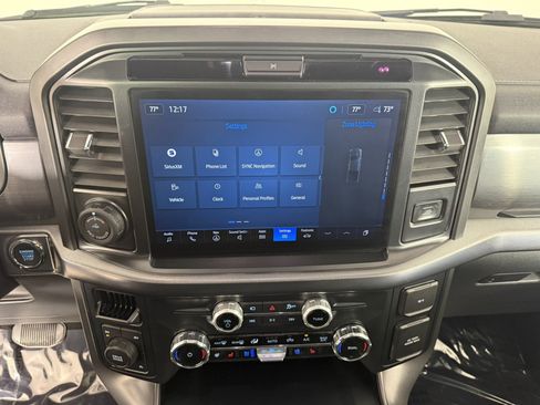 Used 2025 Ford F150 Lariat AWD/4WD image 19