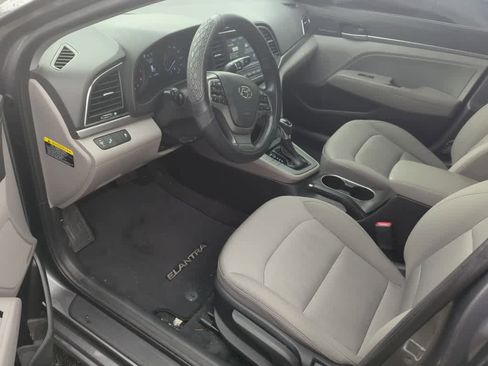 Used 2018 Hyundai Elantra Value Edition w/ Cargo Package FWD image 5