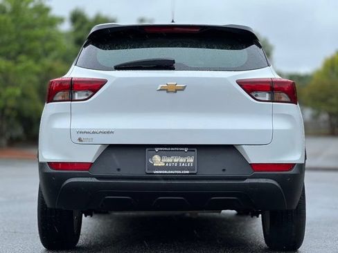 Used 2021 Chevrolet TrailBlazer LS FWD image 6