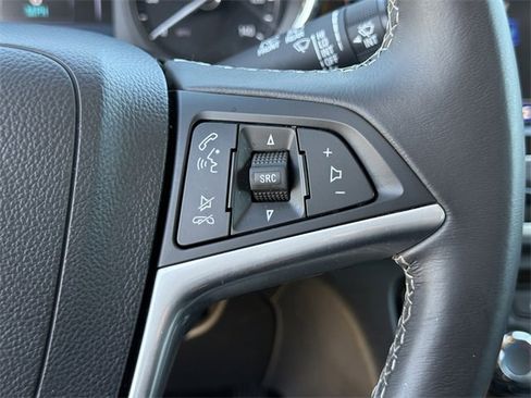 Used 2022 Buick Encore Preferred w/ Safety Package II image 24