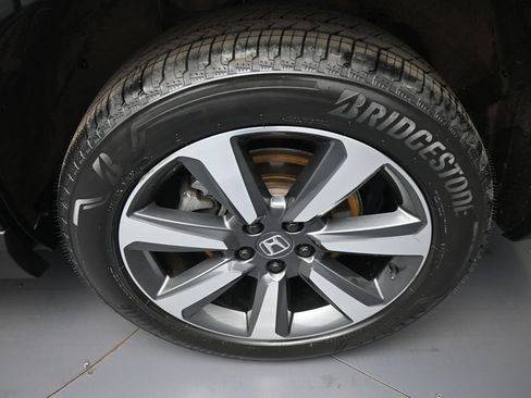 Certified 2024 Honda Pilot Elite image 15