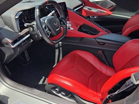 Used 2022 Chevrolet Corvette Stingray Preferred Cpe RWD image 9