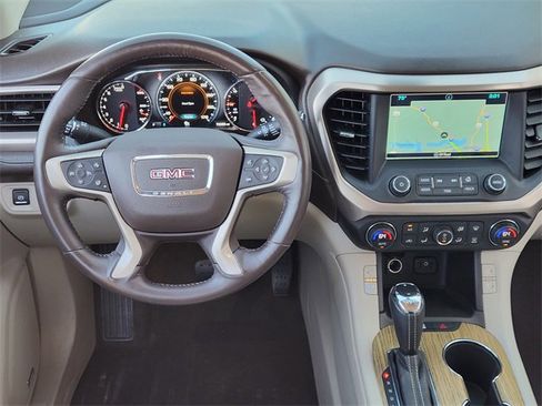 Used 2018 GMC Acadia Denali w/ Technology Package image 16