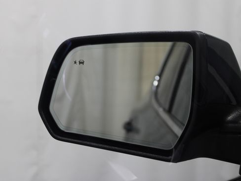 Used 2019 GMC Acadia SLT image 14