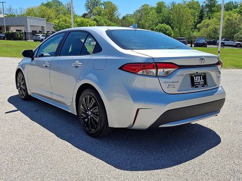Used 2021 Toyota Corolla LE FWD image 7