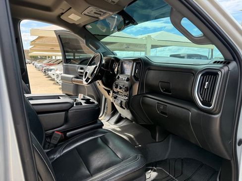 Used 2020 Chevrolet Silverado 2500 LT w/ Texas Edition AWD/4WD image 17