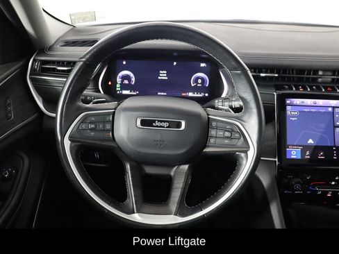 Used 2022 Jeep Grand Cherokee Limited AWD/4WD image 7