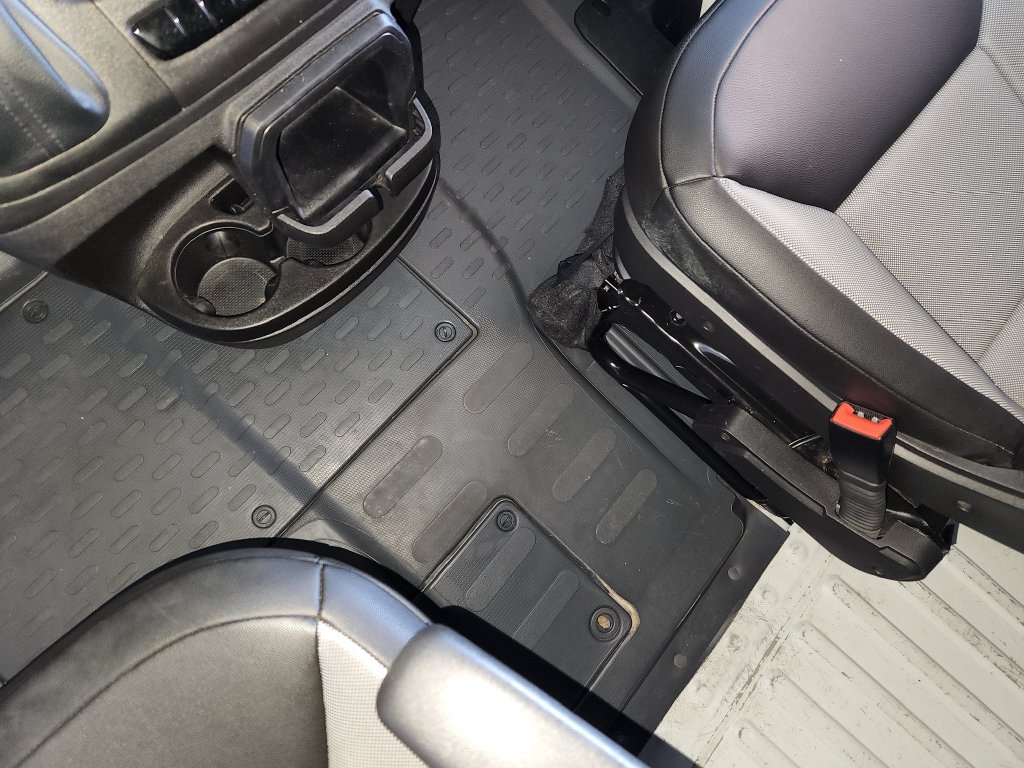 Used 2026 RAM ProMaster 2500 w/ Convenience Group FWD image 26