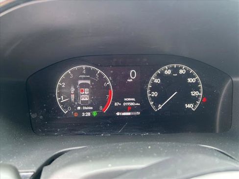Used 2024 Honda CR-V EX-L image 10