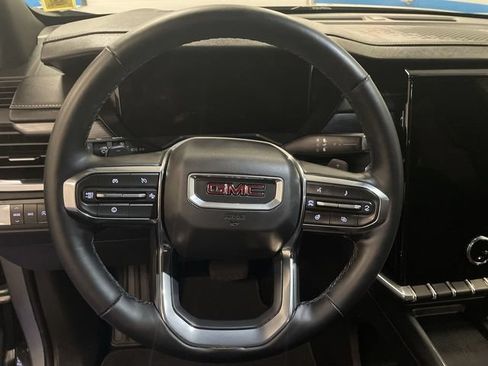 Used 2024 GMC Acadia Elevation w/ Luxury Package AWD/4WD image 14