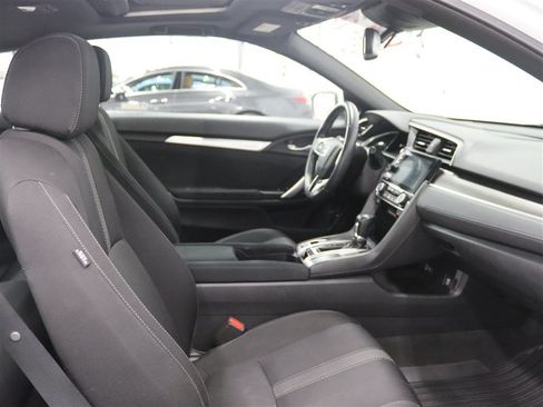 Used 2019 Honda Civic EX image 17