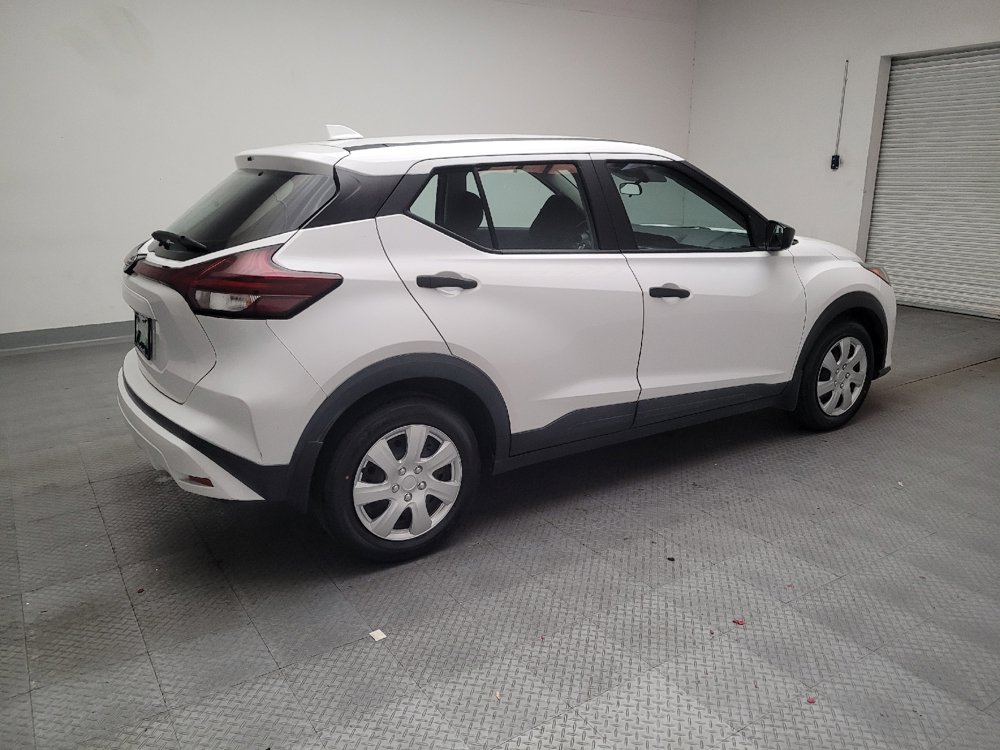 Used 2021 Nissan Kicks S FWD image 10