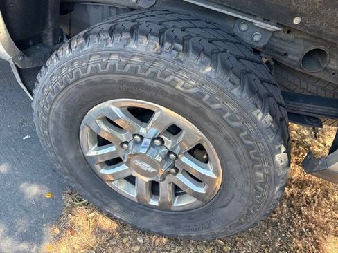 Used 2018 Chevrolet Silverado 2500 LTZ w/ Duramax Plus Package AWD/4WD image 3