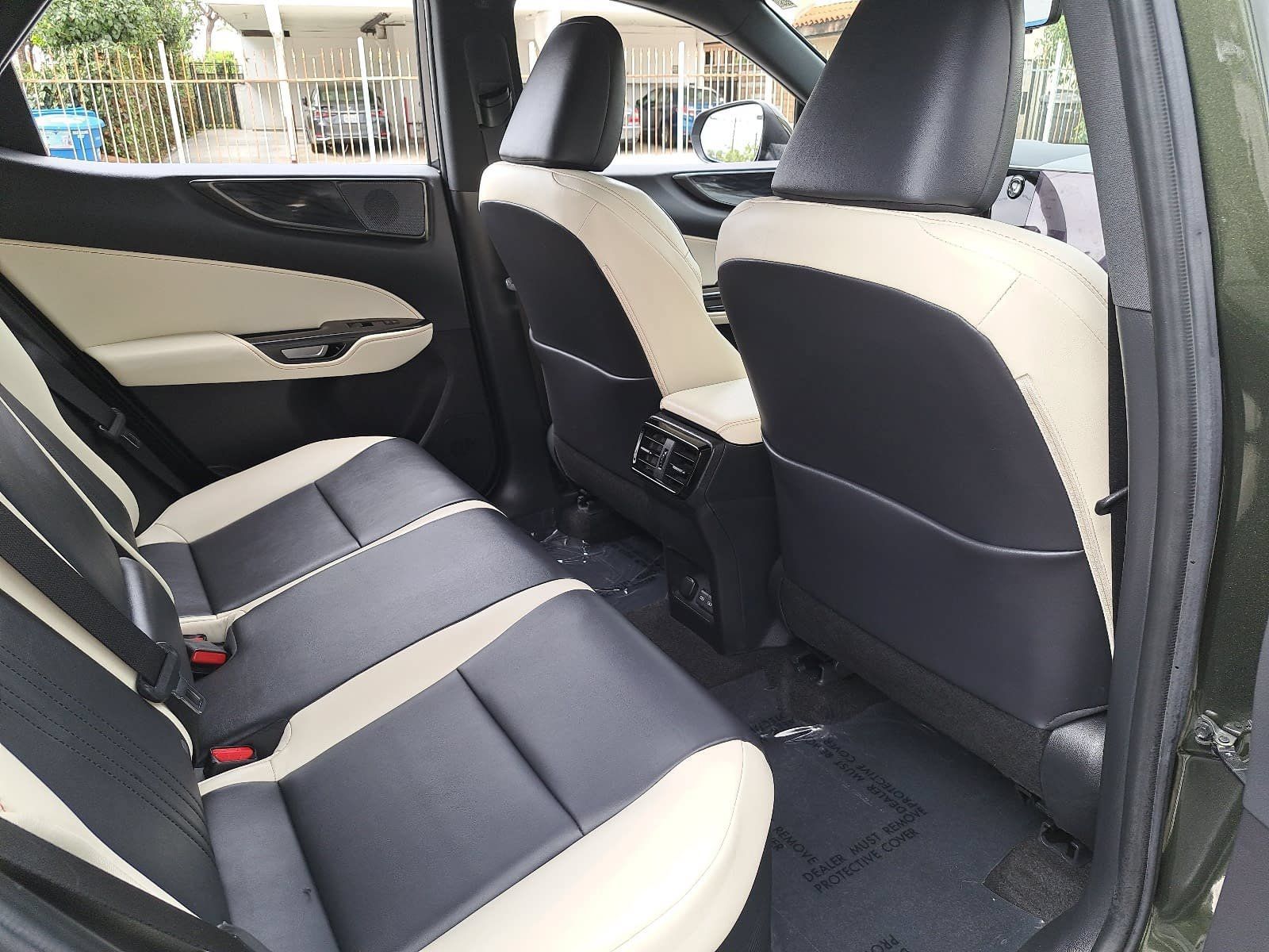 Used 2024 Lexus NX 350h AWD image 11