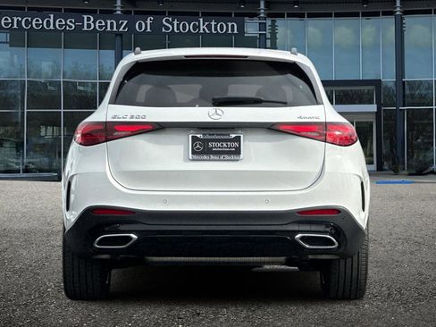 New 2026 Mercedes-Benz GLC 300 4MATIC image 5