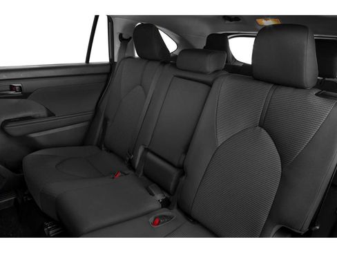 Used 2022 Toyota Highlander Platinum image 9