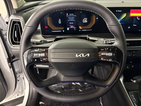 New 2026 Kia Sorento LX FWD image 19