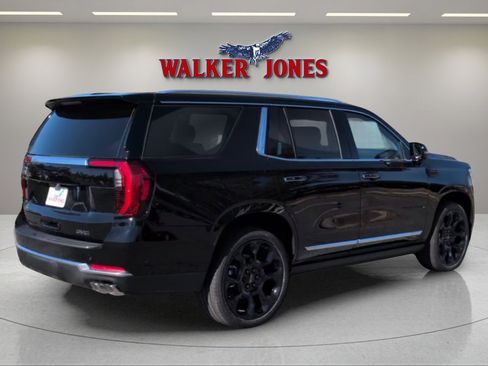 New 2026 GMC Yukon Denali w/ Denali Reserve Package image 3