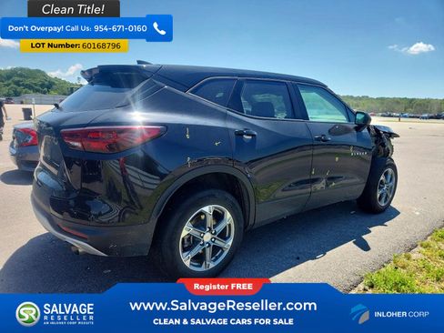 Used 2024 Chevrolet Blazer LT AWD/4WD image 4