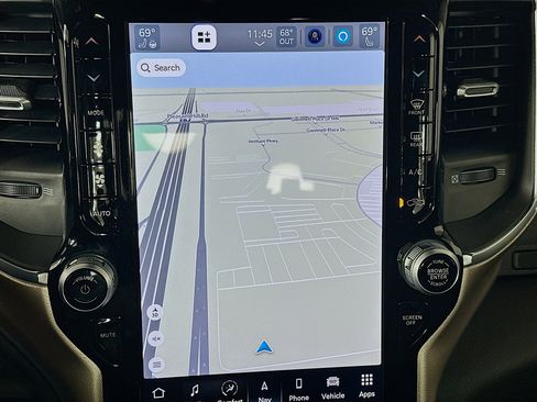 Used 2024 RAM 2500 Laramie w/ Safety Group image 22