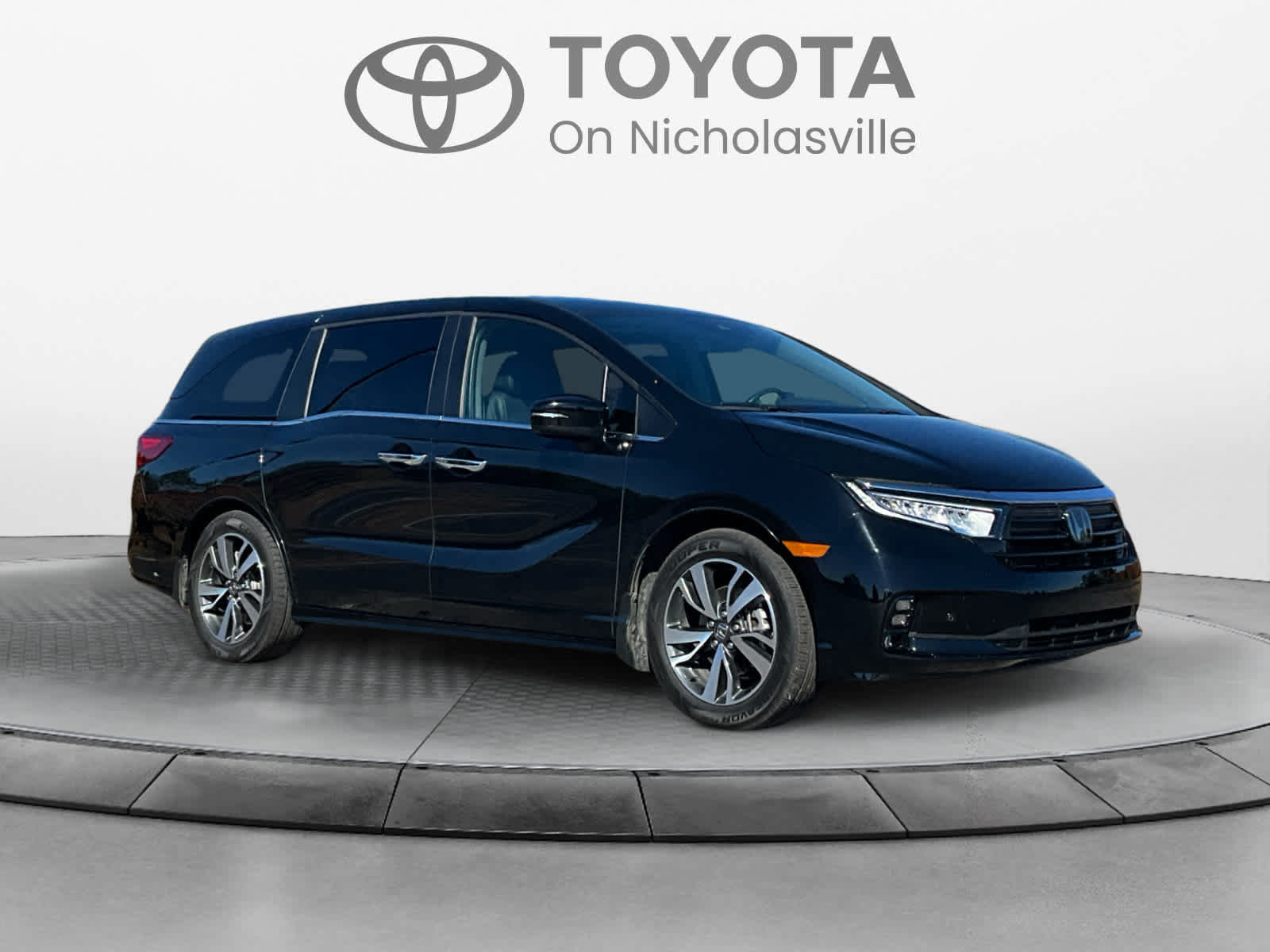 Used 2024 Honda Odyssey Touring image 7