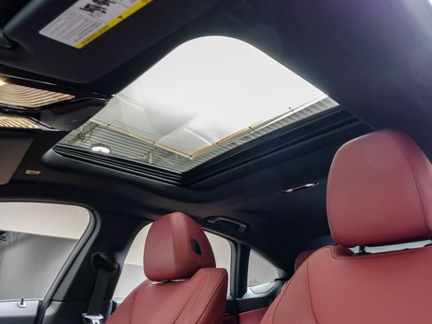 Used 2025 BMW 430i xDrive image 5