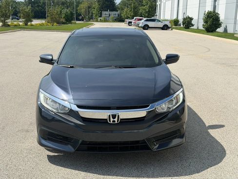 Used 2017 Honda Civic EX image 2