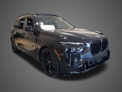New 2027 BMW X7 xDrive40i w/ M Sport Package AWD/4WD image 3