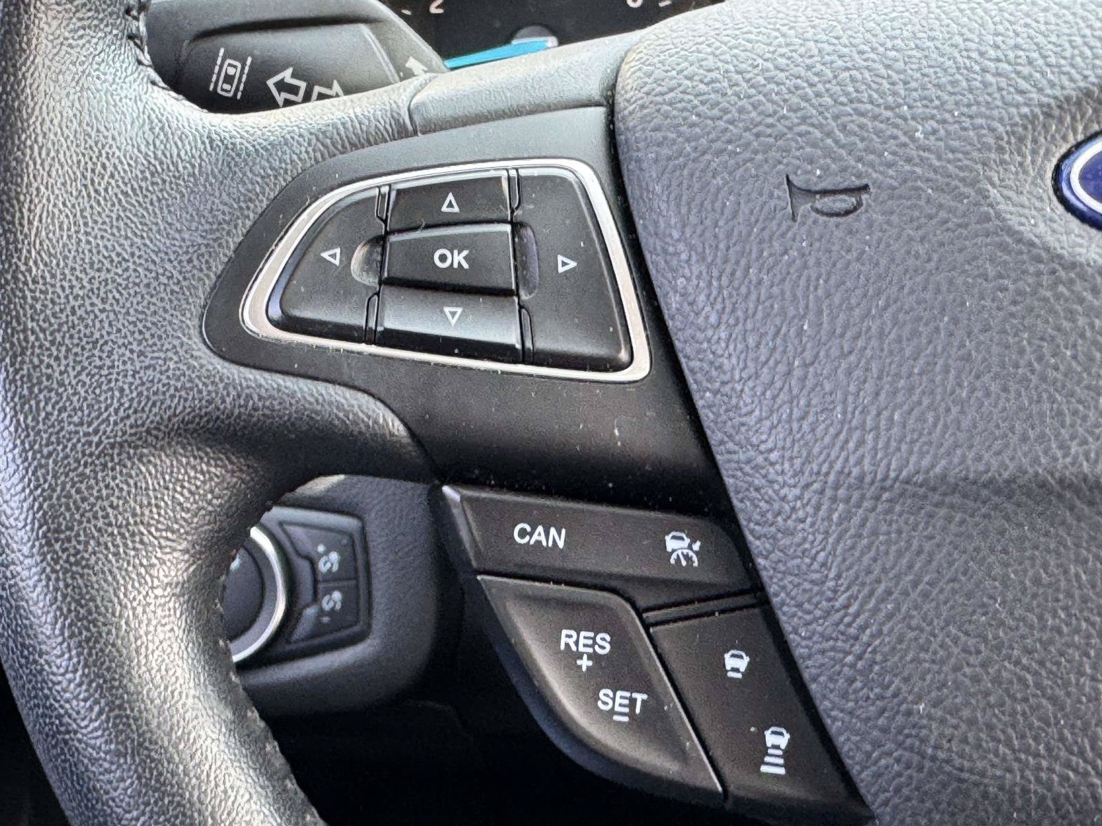 Used 2019 Ford Escape Titanium AWD/4WD image 20