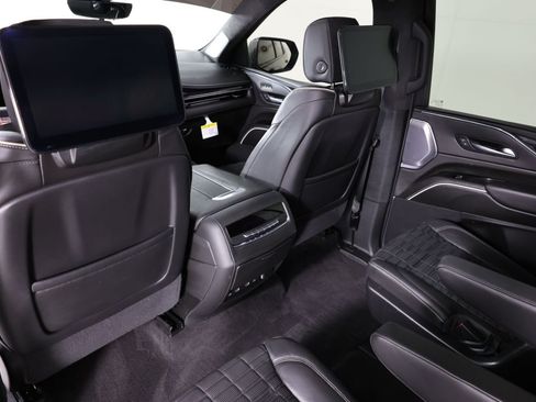 Used 2024 Cadillac Escalade V w/ LPO, ONYX Package AWD/4WD image 54
