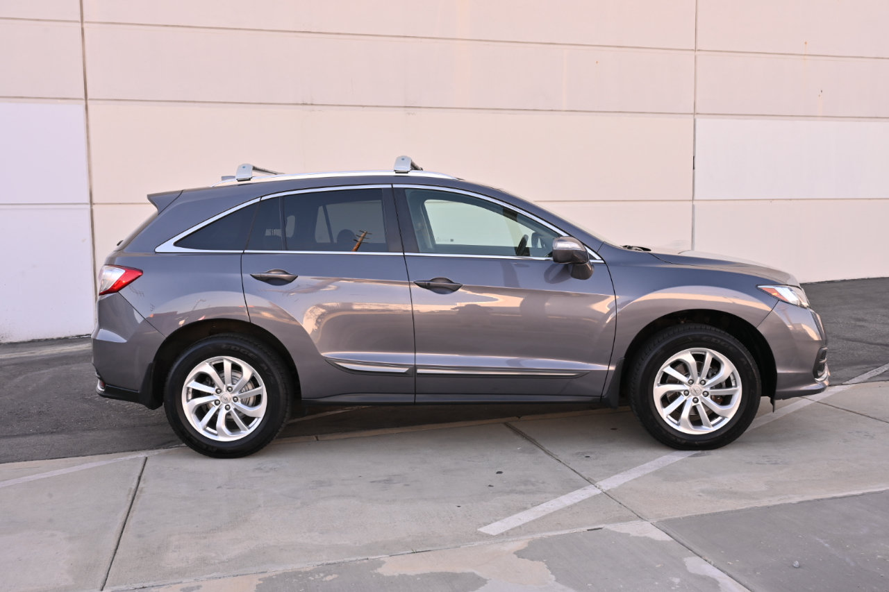 Used 2018 Acura RDX w/ Tech & AcuraWatch Plus Pack AWD/4WD image 7