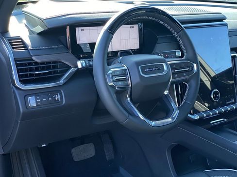 New 2026 GMC Acadia Denali w/ Super Cruise Package image 19