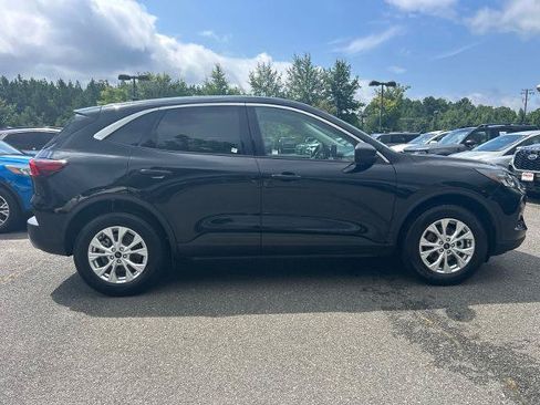 Certified 2024 Ford Escape Active AWD/4WD image 5