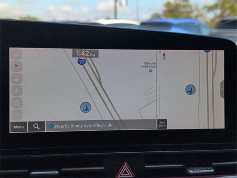 Used 2022 Hyundai Elantra Limited w/ Cargo Package image 18