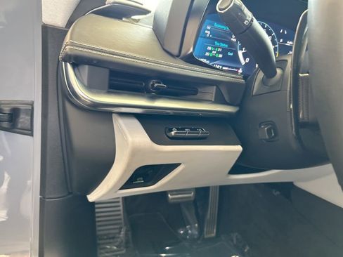 Used 2025 Chevrolet Corvette Z06 image 45