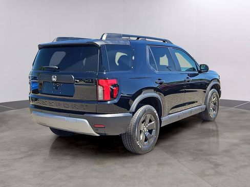 Certified 2026 Honda Passport RTL image 4