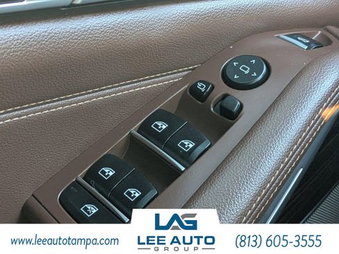 Used 2020 BMW X5 M50i w/ Premium Package image 25