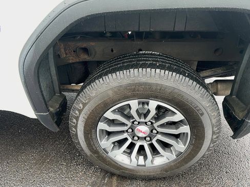 Used 2021 GMC Sierra 1500 AT4 w/ AT4 Premium Package image 7