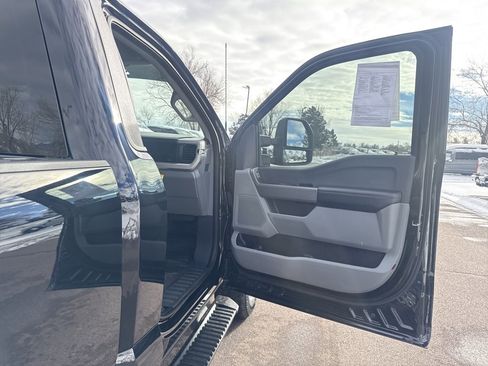 Certified 2023 Ford F350 XLT w/ FX4 Off-Road Package image 16