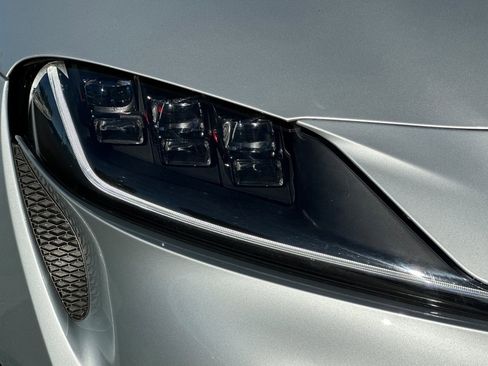 Used 2022 Toyota Supra image 11