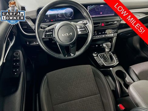 Certified 2024 Kia Seltos S image 22