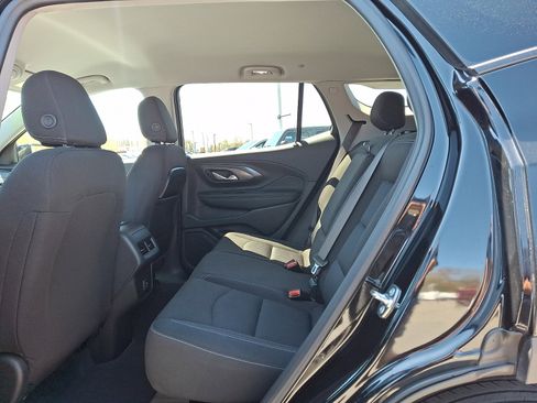 Certified 2024 GMC Terrain SLE w/ Driver Convenience Package AWD/4WD image 10