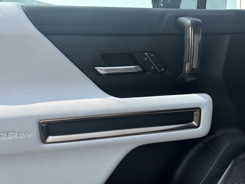 Used 2022 GMC Hummer EV Edition 1 w/ LPO, Illumination Package image 23