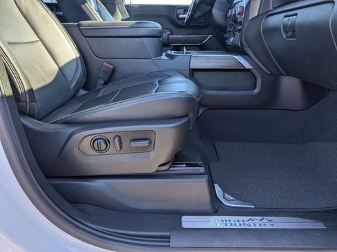 Certified 2022 Chevrolet Silverado 3500 High Country w/ Snow Plow Prep/Camper Package image 42