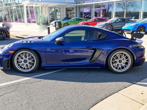 Used 2025 Porsche 718 Cayman GT4 RS image 8