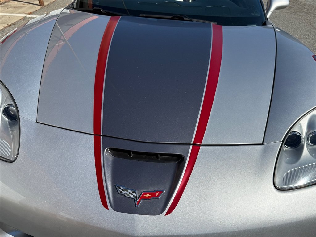 Used 2011 Chevrolet Corvette Grand Sport w/ Preferred Equipment Group RWD image 17