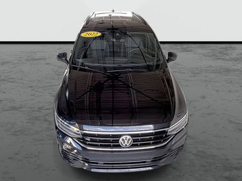 Used 2022 Volkswagen Tiguan SE R-Line AWD/4WD image 6