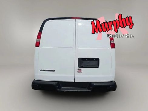 Used 2020 Chevrolet Express 3500 Extended w/ Driver Convenience Package RWD image 8