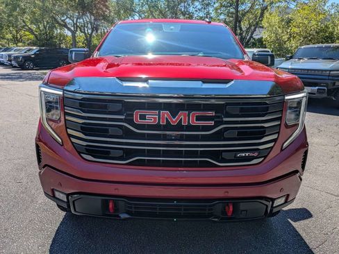 Used 2023 GMC Sierra 1500 AT4 w/ Technology Package AWD/4WD image 8
